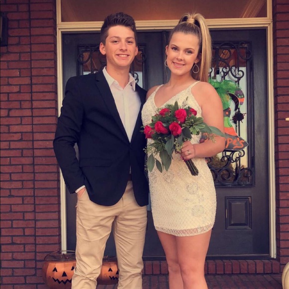 Profile Picture of Isaiah Neeble (@isaiahneeble1) on Poshmark