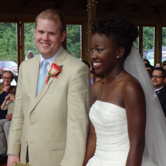 Profile Picture of Ester Fraim (@efraim) on Poshmark