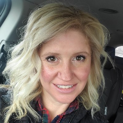 Profile Picture of Jaclyn Schmidt (@schmidt_jaclyn) on Twitter