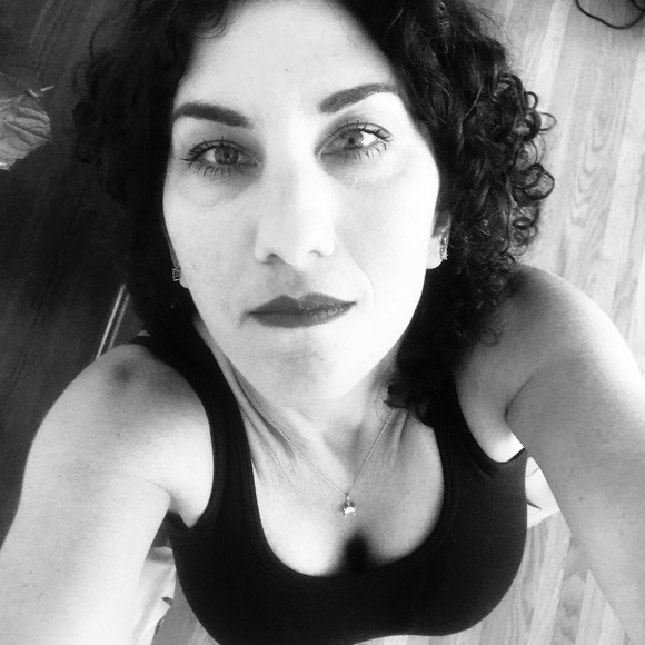 Profile Picture of Alexa Hyman (@chefalexa) on Poshmark