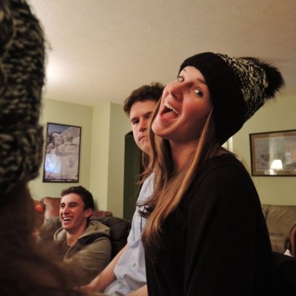 Profile Picture of Jess Webb (@jesswebb1220) on Poshmark