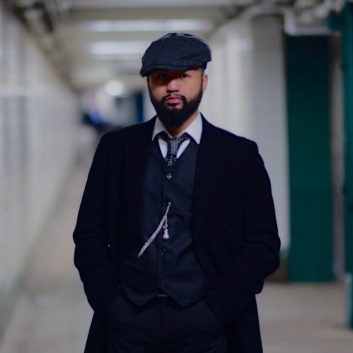 Profile Picture of Peter Bond (@bondgives) on Tiktok