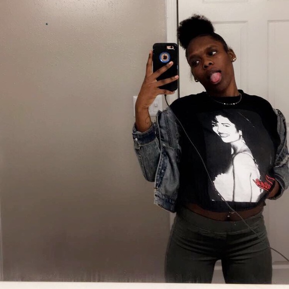 Profile Picture of Autumn Patterson (@autumn568) on Poshmark