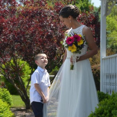 Profile Picture of Kathy Costello (@1uponatimegdn) on Twitter