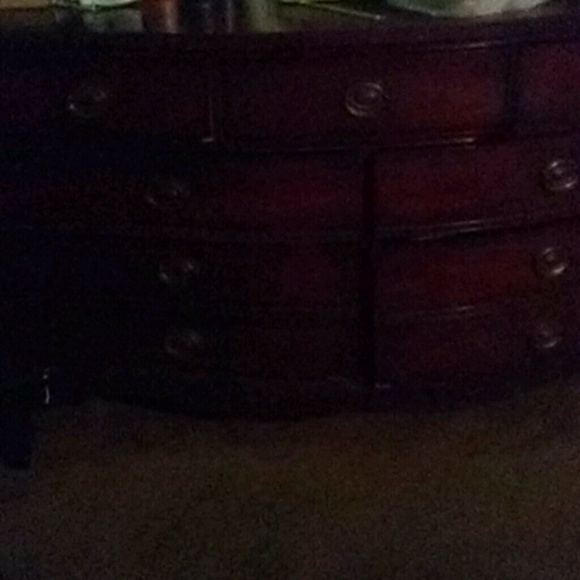 Profile Picture of Irisha Woods (@irishaw88) on Poshmark