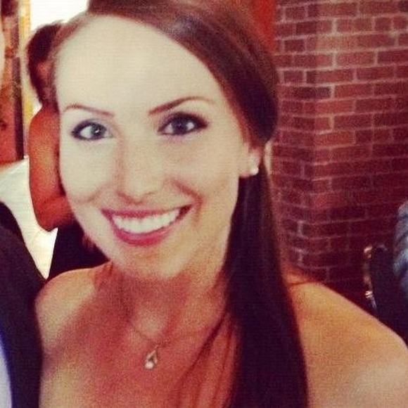 Profile Picture of Audrey Gilley (@audreykmosley) on Poshmark