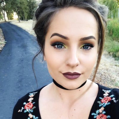 Profile Picture of Haley Hunter (@HaleyHunter_) on Twitter