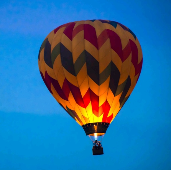 Profile Picture of Kelly Matola (@ksmatola) on Poshmark