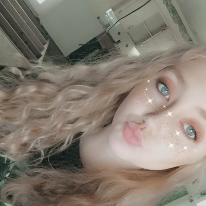 Profile Picture of Maria Moore (@@mariamoor6) on Tiktok