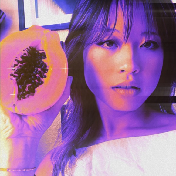 Profile Picture of Erica Nguyen (@ericavnguyen) on Poshmark