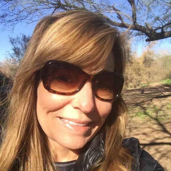 Profile Picture of Tanya Trainor (@tanieaz) on Poshmark