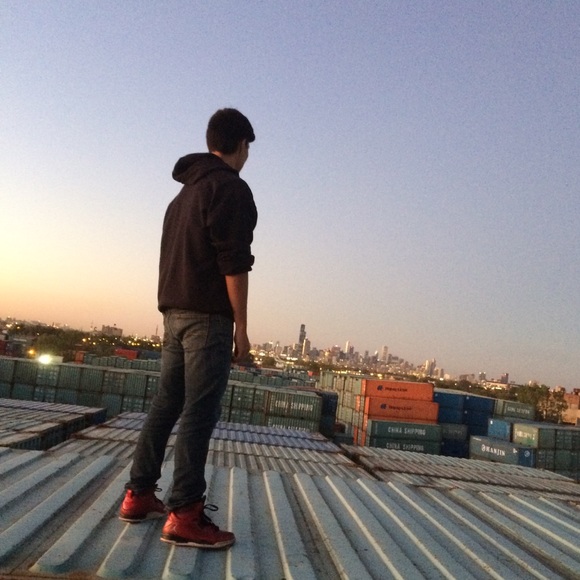 Profile Picture of Edwin Perez (@speedyperez24) on Poshmark