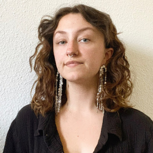 Profile Picture of Nicole Haltermann (@nhaltermann) on Poshmark