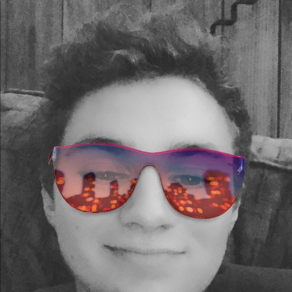 Profile Picture of Jared Jacobson (@jared_jacobson) on Poshmark