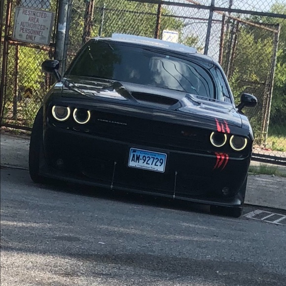 Profile Picture of Alexis Michaca (@alexismichaca) on Poshmark