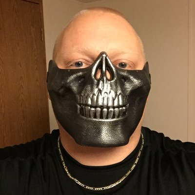 Profile Picture of Mark Custer (@expendableMARK) on Twitter