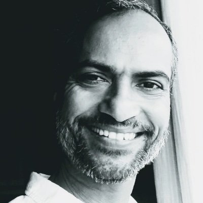 Profile Picture of Yogesh Pandey (@exlwithme) on Twitter