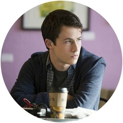 Profile Picture of Clay Jensen (@CallsMeHelmet) on Twitter