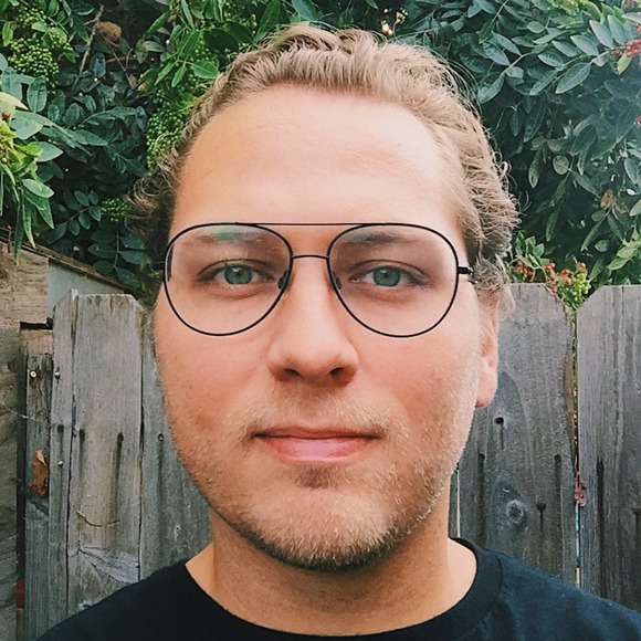 Profile Picture of Michael Schafernak (@mbschaf) on Poshmark