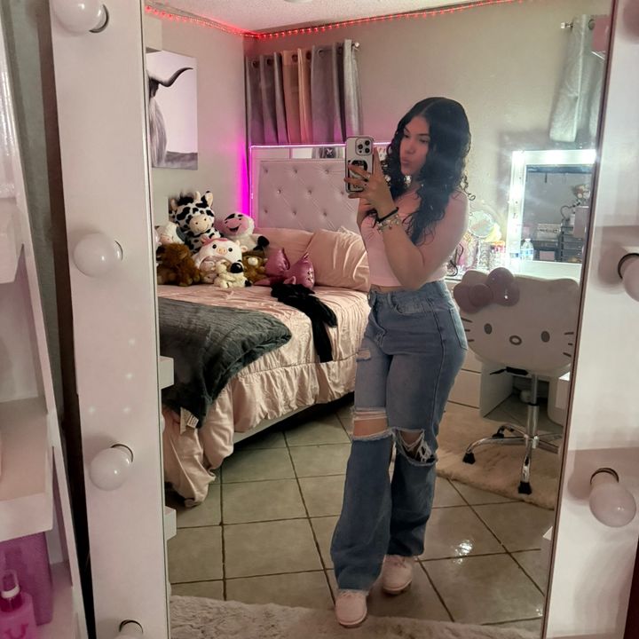 Profile Picture of Adamari (@adasil67) on Tiktok