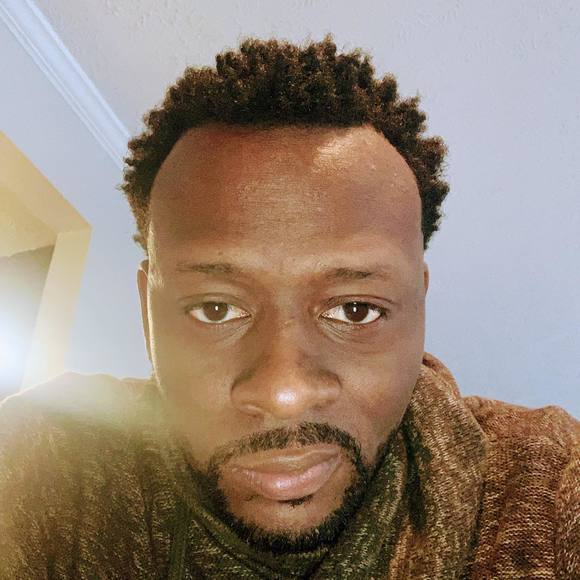 Profile Picture of G Michael (@guyscott90) on Poshmark