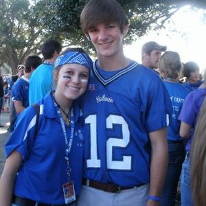 Profile Picture of Kylie Broussard (@kylieandkaitlynhotmail) on Myspace