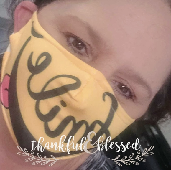 Profile Picture of Tisha Lloyd (@tnlloyd) on Poshmark