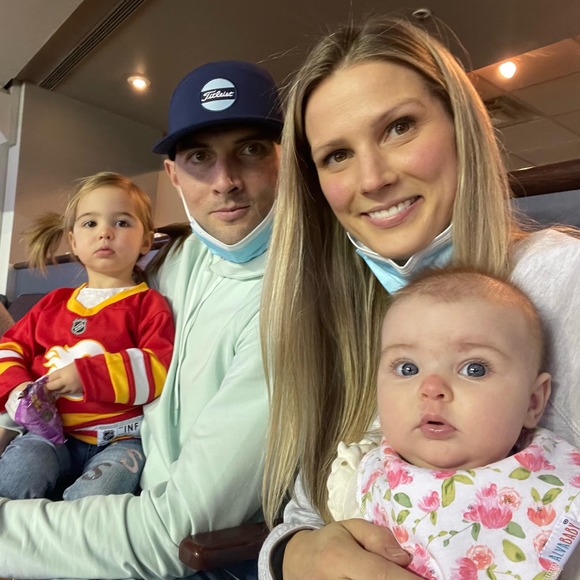 Profile Picture of Erin Schmidt (@erinschmidt742) on Poshmark