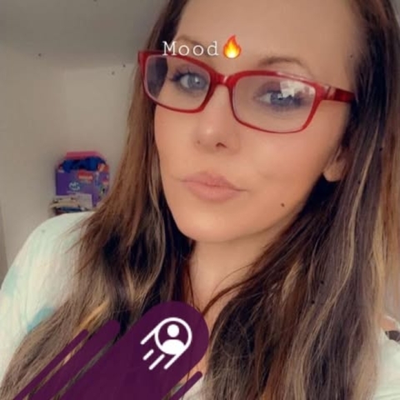 Profile Picture of Manda Yarema (@charmanduh86) on Poshmark