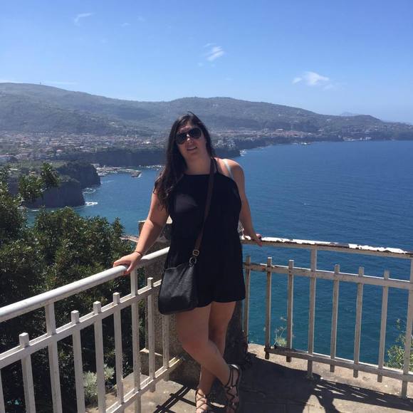 Profile Picture of Victoria Petrucha (@vpetrucha) on Poshmark