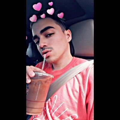 Profile Picture of Andres Almendares (@popper_andy) on Twitter