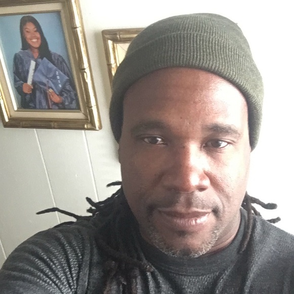 Profile Picture of Jean Oreste (@jeancarlooreste) on Poshmark