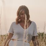 Profile Picture of Stéphanie | Thérapeute • Libération des mémoires (@stephanie__lunae) on Instagram