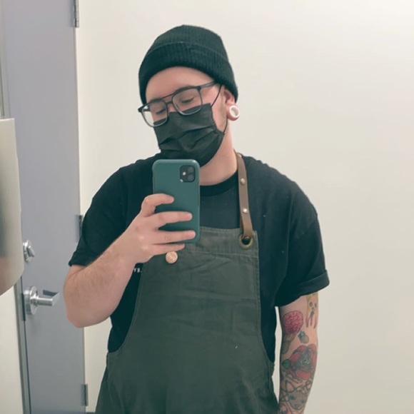 Profile Picture of Owen Bahen (@orbitoddball) on Poshmark