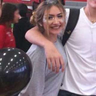 Profile Picture of Isabelle Curtis (@Isabelle-Curtis) on Facebook