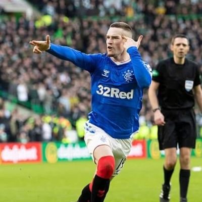 Profile Picture of Stuart Devlin (@stuartdezdevlin) on Twitter