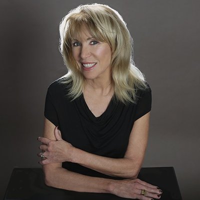 Profile Picture of Peggy Lampman (@dinnerfeed) on Twitter