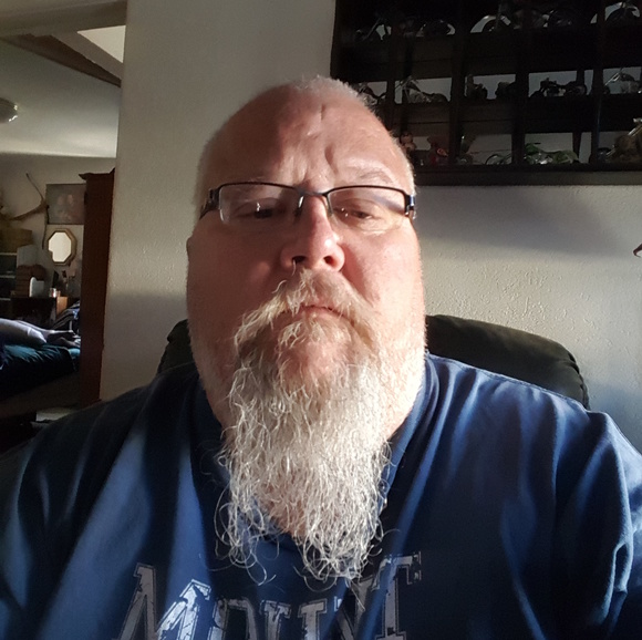 Profile Picture of Jeff Stevenson (@jeffstevenson) on Poshmark