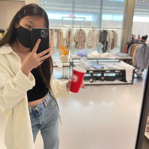 Profile Picture of Tenzin Namdol (@tenzin11708) on Poshmark