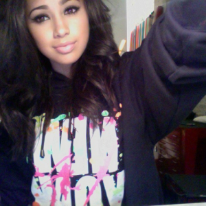 Profile Picture of Jasmine (@jasmine29bey) on Twitter