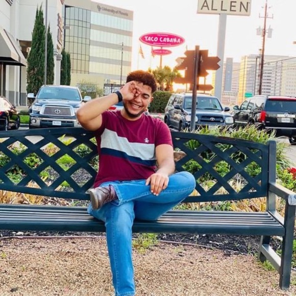 Profile Picture of Jared Rayo (@jaredrayo82) on Poshmark