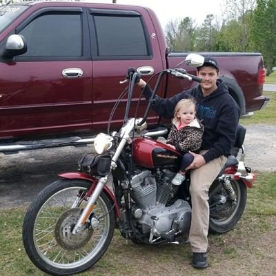 Profile Picture of Danielle Carawan (@CarawanDanielle) on Twitter