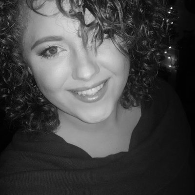 Profile Picture of Emily Glaser (@Emhum_31) on Twitter