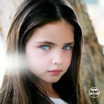 Profile Picture of Guadalupe Alvidrez (@al_alvidrez) on Twitter