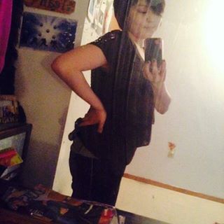 Leah Qitsualik (Leah Qitsualik) - Facebook Profile Picture of Leah Qitsualik (Leah Qitsualik) (@MarciaKieak) on Facebook