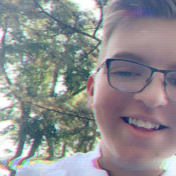 Profile Picture of Ian Birdsill (@ianbirdsill) on Poshmark