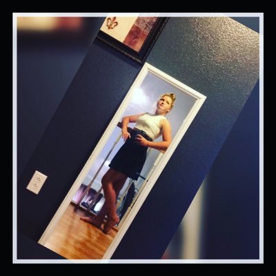 Profile Picture of Hailey Sage (@hailey7sage) on Twitter