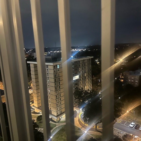 Profile Picture of Correane Pettice (@correanep) on Poshmark