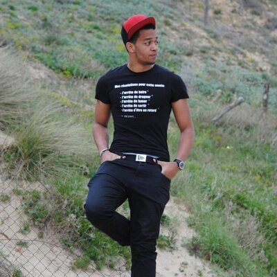 Profile Picture of Ash! X Cyril (@cyril_Bblack) on Twitter