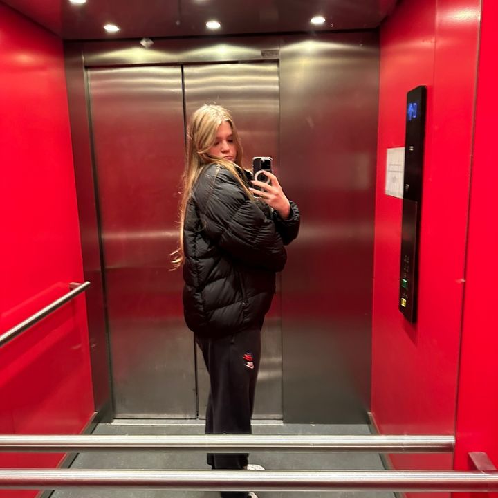 Profile Picture of eva (@e.v.a.l.y.a) on Tiktok